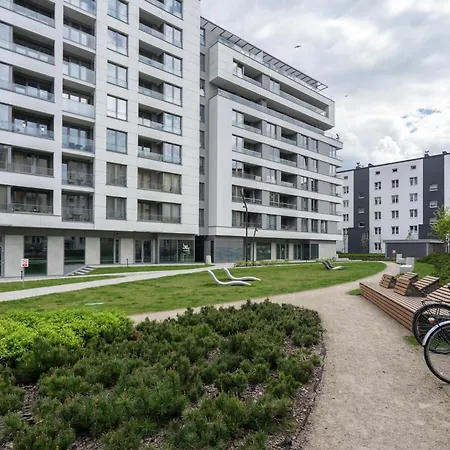 شقة 110 Plac Unii - Dla 4 Os Z Miejscem W Hali Garazowej *